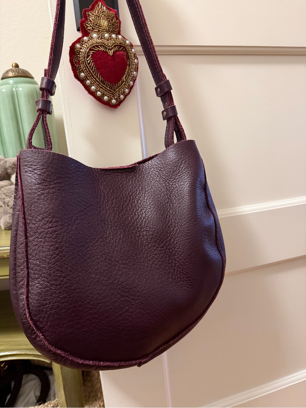 Portland Leather Bag - Picture 3 of 3
